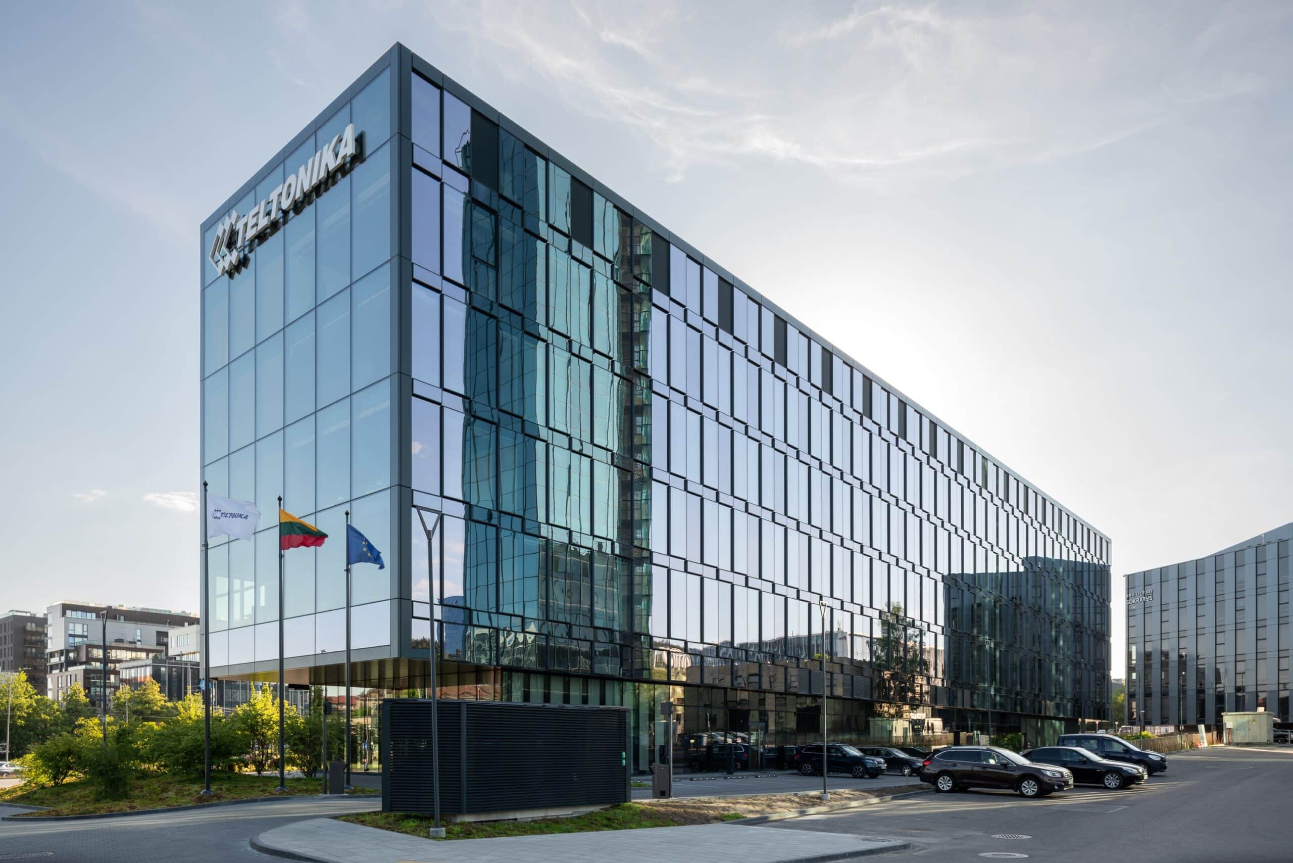 Teltonika-5-of-5-min